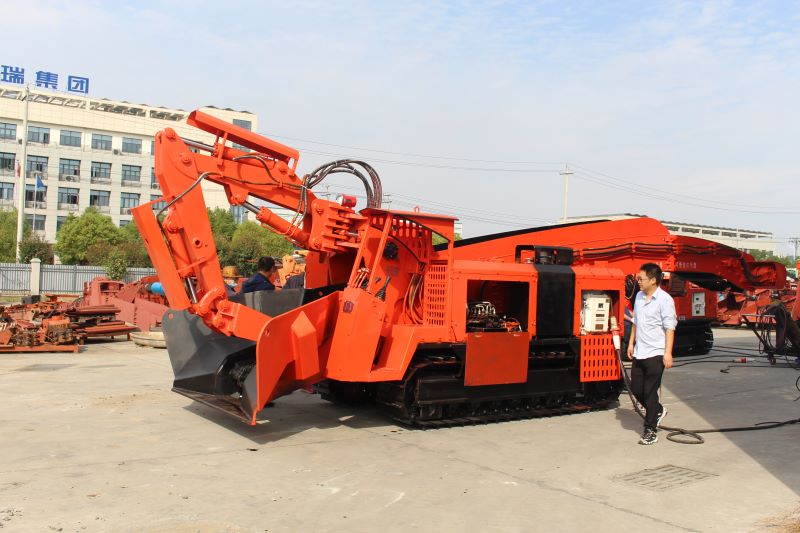 千亿球友会发动机舱独立散热，发动机工作更稳定！